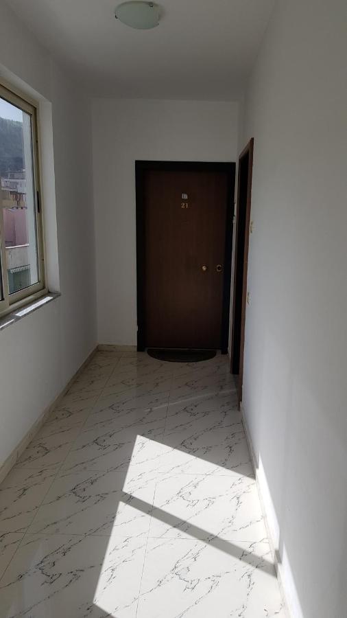 M&I Beach Apartment With Sea View Durrës Exterior foto