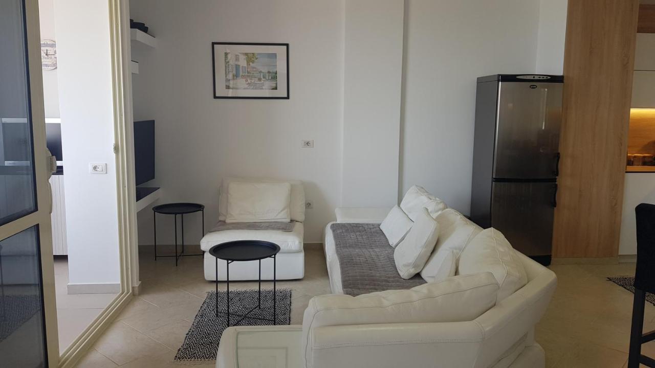 M&I Beach Apartment With Sea View Durrës Exterior foto