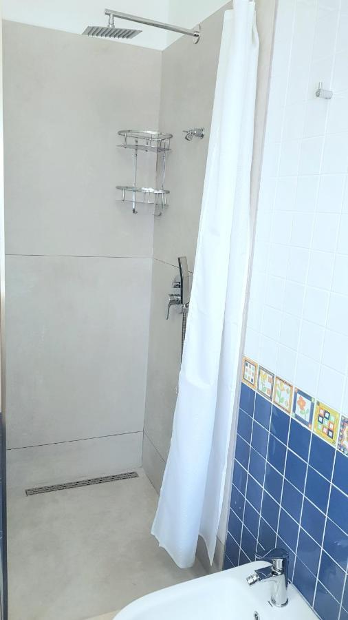 M&I Beach Apartment With Sea View Durrës Exterior foto